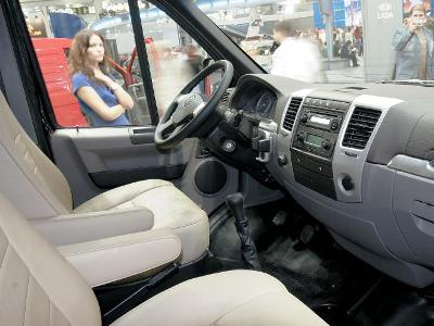 Toyota Noah 2001 vs ГАЗ Соболь (5).jpg